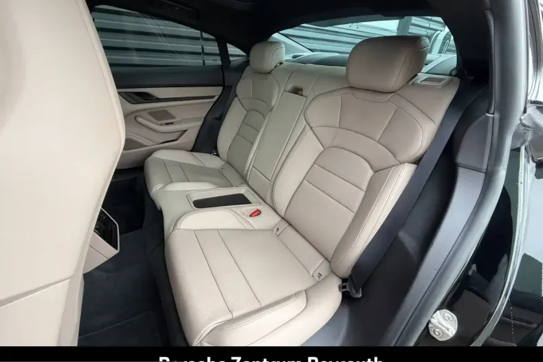 Porsche Taycan din 2023 cu 23.900 km - oferta POR203891 - foto 14