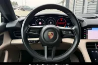 Porsche Taycan din 2023 cu 23.900 km - oferta POR203891 - foto 15