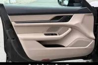 Porsche Taycan din 2023 cu 23.900 km - oferta POR203891 - foto 20