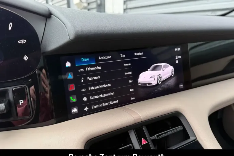 Porsche Taycan din 2023 cu 23.900 km - oferta POR203891 - foto 29