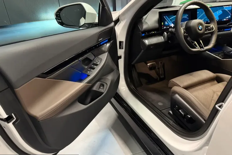 BMW 520 (Seria 5) din 2024 cu 24.000 km - oferta BMW203892 - foto 29