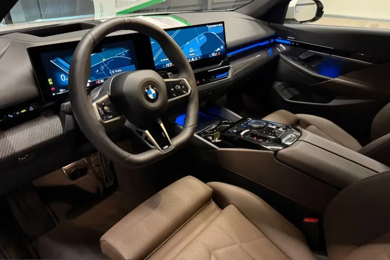 BMW 520 (Seria 5) din 2024 cu 24.000 km - oferta BMW203892 - foto 31