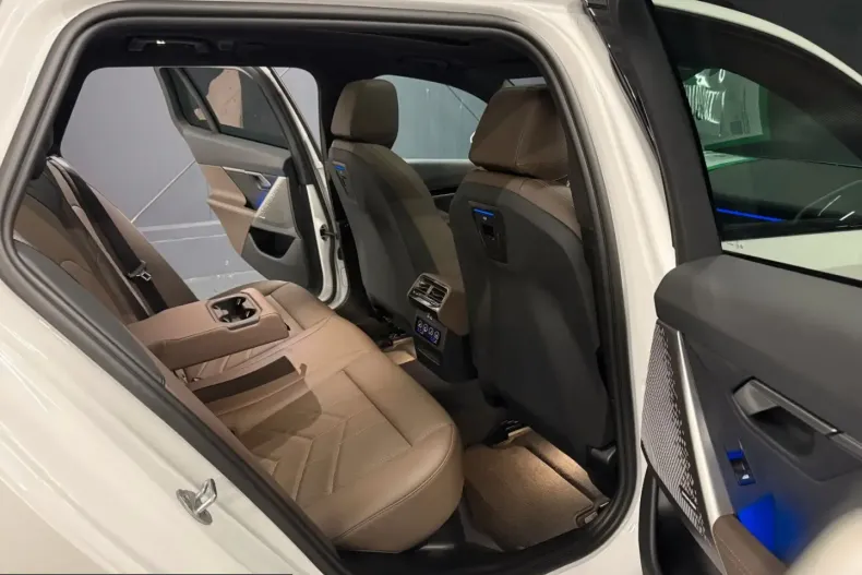 BMW 520 (Seria 5) din 2024 cu 24.000 km - oferta BMW203892 - foto 33