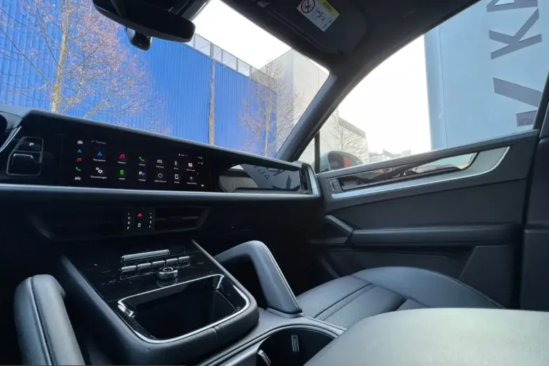 Porsche Cayenne din 2025 cu 25.400 km - oferta POR203894 - foto 6