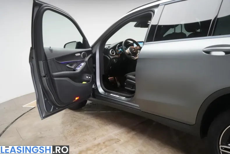 Mercedes-Benz GLC 300 (Clasa GLC) din 2021 cu 86.000 km - oferta MER203900 - foto 11
