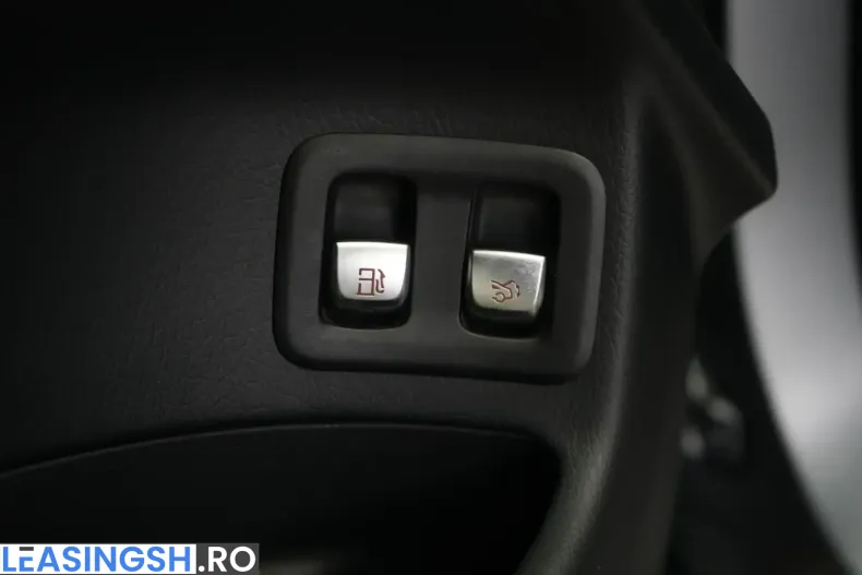 Mercedes-Benz GLC 300 (Clasa GLC) din 2021 cu 86.000 km - oferta MER203900 - foto 28