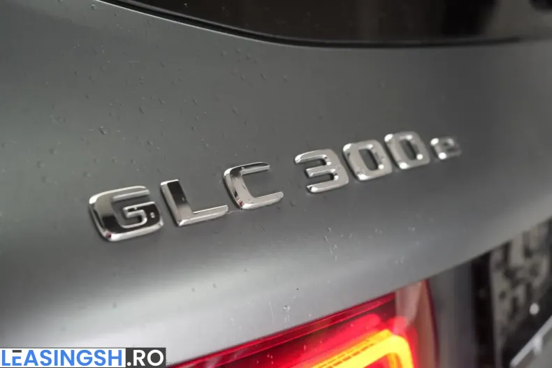 Mercedes-Benz GLC 300 (Clasa GLC) din 2021 cu 86.000 km - oferta MER203900 - foto 31