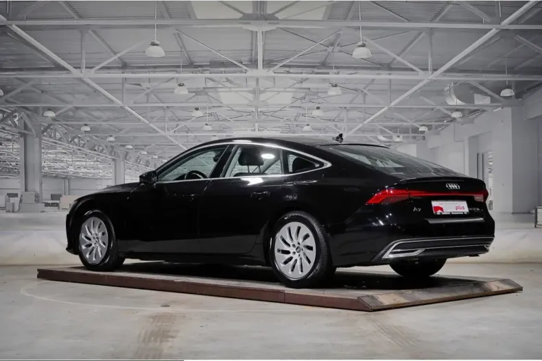 Audi A7 din 2021 cu 59.300 km - oferta AUD203902 - foto 3