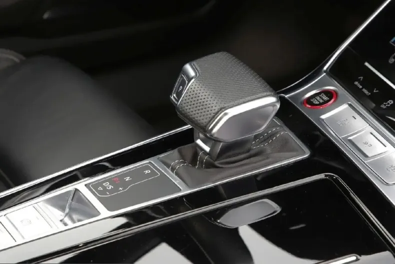 Audi S7 din 2023 cu 50.650 km - oferta AUD203903 - foto 15