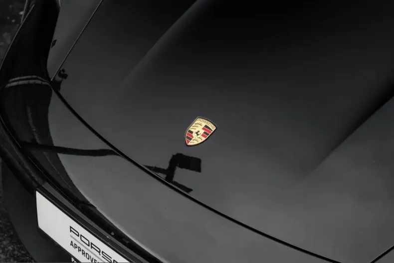 Porsche Taycan din 2023 cu 22.500 km - oferta POR203904 - foto 13