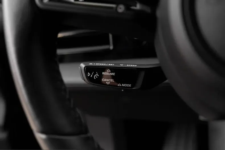 Porsche Taycan din 2023 cu 22.500 km - oferta POR203904 - foto 27