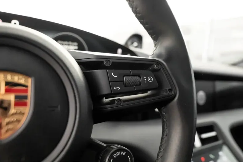 Porsche Taycan din 2023 cu 22.500 km - oferta POR203904 - foto 29