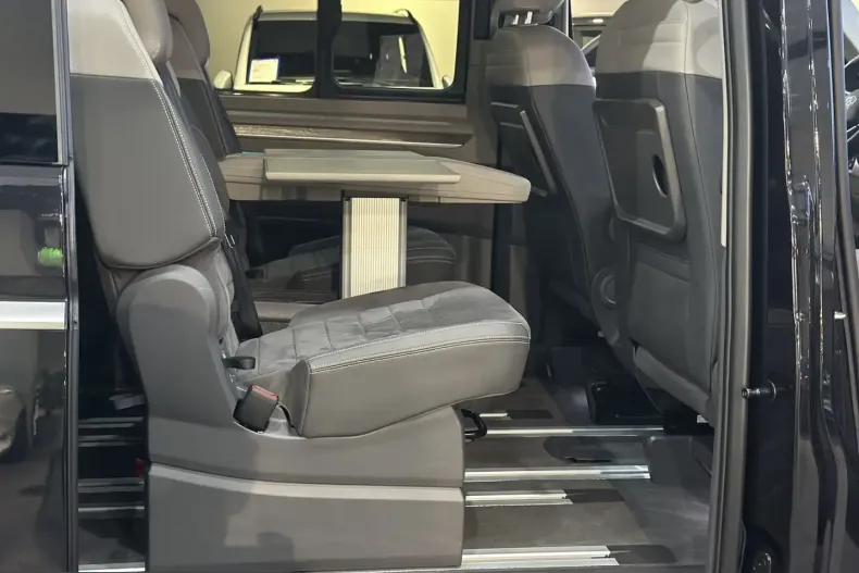 Volkswagen T7 Multivan din 2024 cu 79.000 km - oferta VOL203905 - foto 13