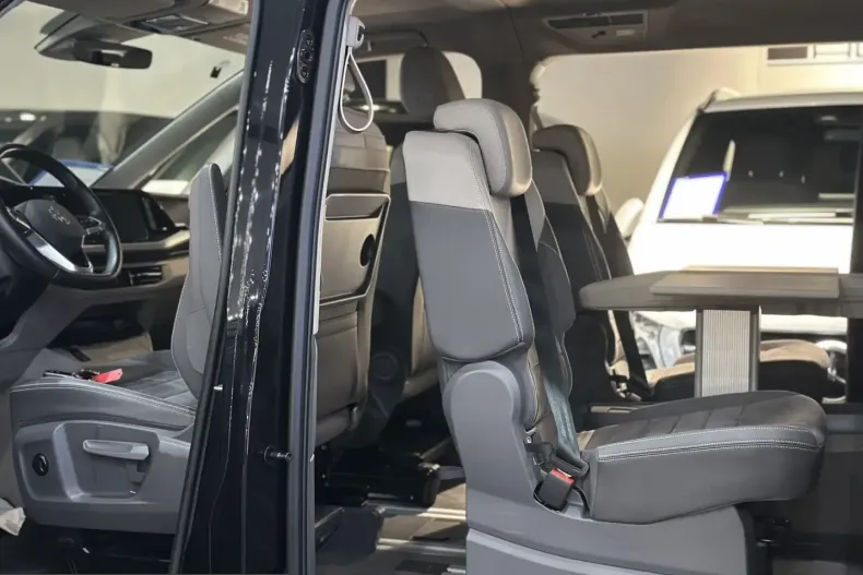 Volkswagen T7 Multivan din 2024 cu 79.000 km - oferta VOL203905 - foto 47