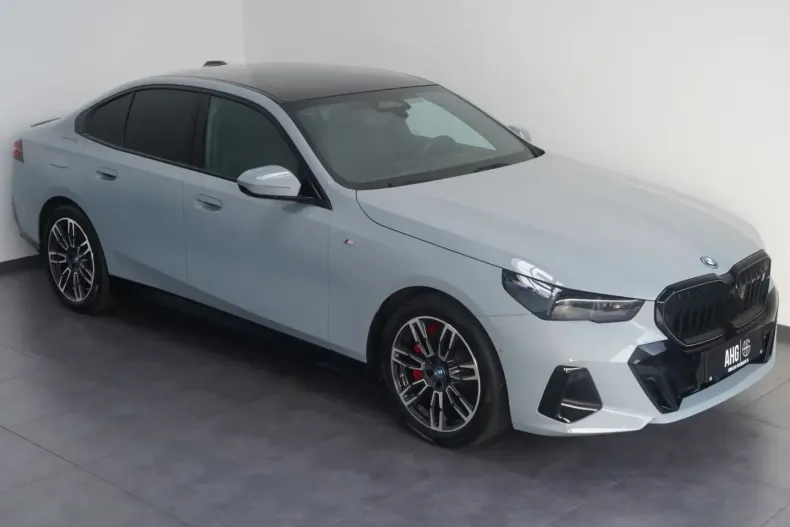 BMW i5 (Seria 5) din 2024 cu 47.437 km - oferta BMW203907 - foto 6