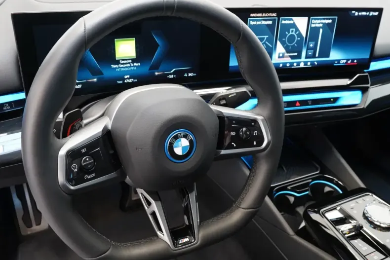 BMW i5 (Seria 5) din 2024 cu 47.437 km - oferta BMW203907 - foto 9