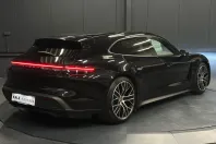 Porsche Taycan din 2023 cu 43.000 km - oferta POR203908 - foto 5