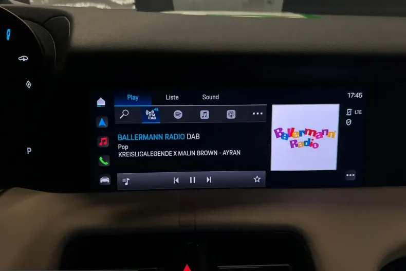 Porsche Taycan din 2023 cu 43.000 km - oferta POR203908 - foto 24