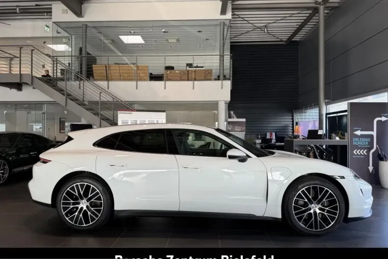 Porsche Taycan din 2023 cu 48.000 km - oferta POR203909 - foto 7