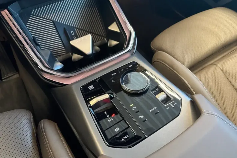 BMW X3 (Seria X) din 2025 cu 11.290 km - oferta BMW203911 - foto 13