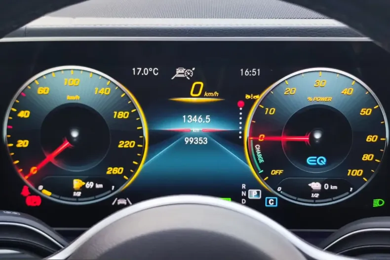 Mercedes-Benz GLE 350 (Clasa GLE) din 2022 cu 99.000 km - oferta MER203914 - foto 37