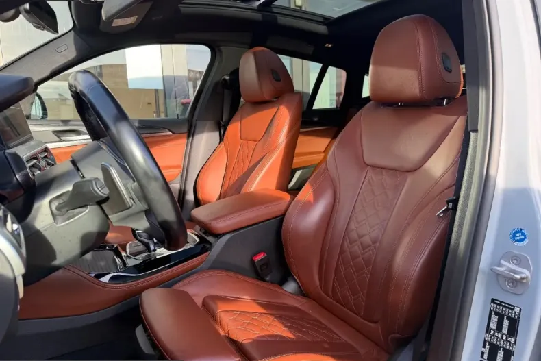 BMW X4 (Seria X) din 2024 cu 98.500 km - oferta BMW203915 - foto 2