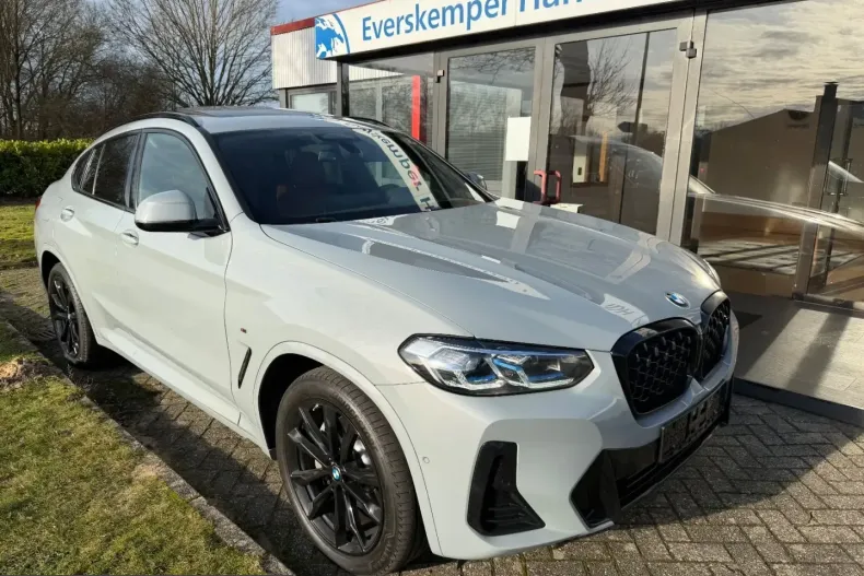 BMW X4 (Seria X) din 2024 cu 98.500 km - oferta BMW203915 - foto 3