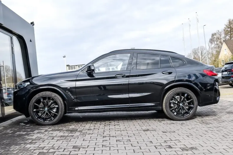 BMW X4 (Seria X) din 2024 cu 72.960 km - oferta BMW203916 - foto 8