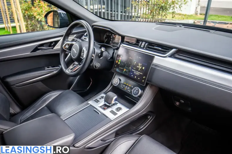 Jaguar F-Pace din 2023 cu 67.000 km - oferta JAG203917 - foto 15