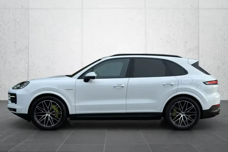 Porsche Cayenne din 2022 cu 41.417 km - oferta POR203918 - foto 3