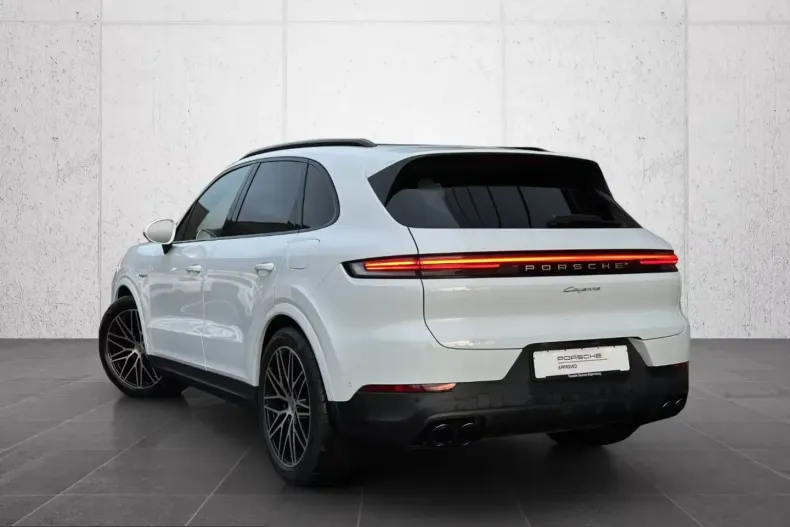 Porsche Cayenne din 2022 cu 41.417 km - oferta POR203918 - foto 4