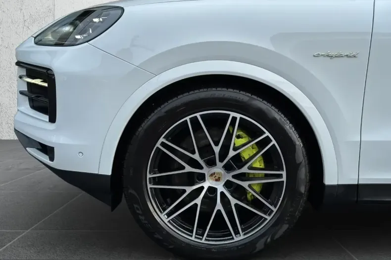 Porsche Cayenne din 2022 cu 41.417 km - oferta POR203918 - foto 7