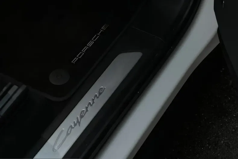 Porsche Cayenne din 2022 cu 41.417 km - oferta POR203918 - foto 25