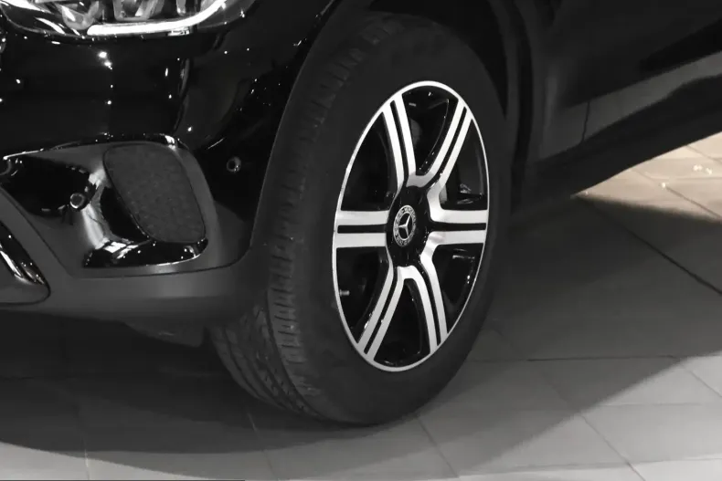 Mercedes-Benz GLC 300 (Clasa GLC) din 2021 cu 48.739 km - oferta MER203919 - foto 7