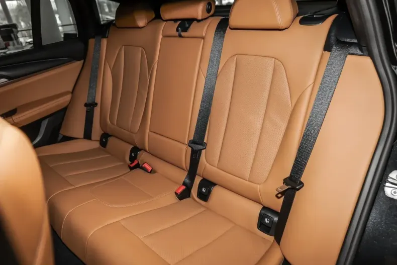 BMW X4 (Seria X) din 2024 cu 18.604 km - oferta BMW203926 - foto 16