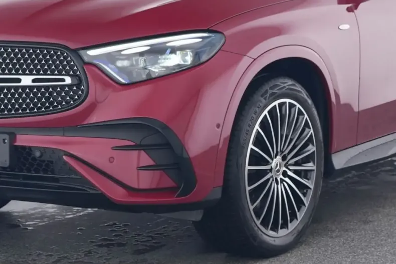 Mercedes-Benz GLC 300 (Clasa GLC) din 2025 cu 31.375 km - oferta MER203927 - foto 3