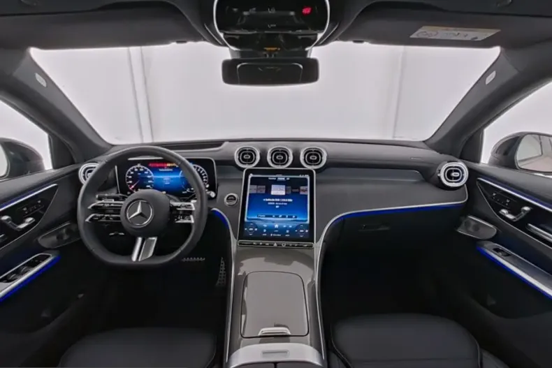 Mercedes-Benz GLC 300 (Clasa GLC) din 2025 cu 31.375 km - oferta MER203927 - foto 6