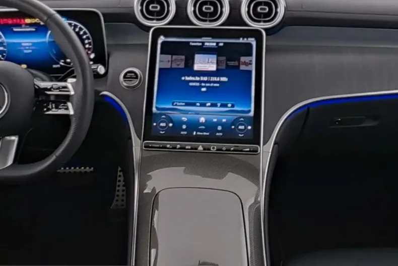 Mercedes-Benz GLC 300 (Clasa GLC) din 2025 cu 31.375 km - oferta MER203927 - foto 8