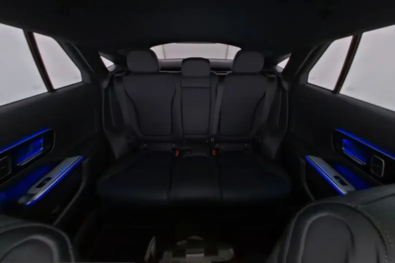 Mercedes-Benz GLC 300 (Clasa GLC) din 2025 cu 31.375 km - oferta MER203927 - foto 9