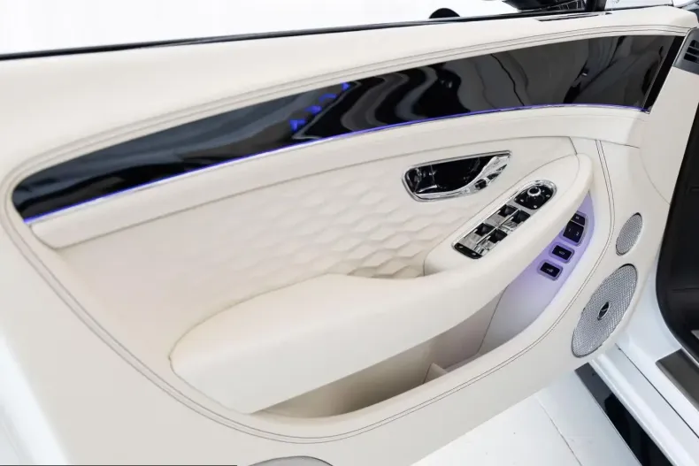 Bentley Continental GTC din 2026 cu 50 km - oferta BEN203928 - foto 9