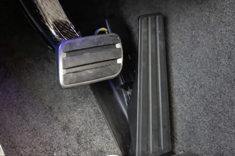 Bentley Continental GTC din 2026 cu 50 km - oferta BEN203928 - foto 27