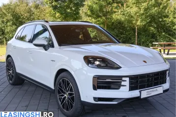 Porsche Cayenne din 2023 - oferta POR203929