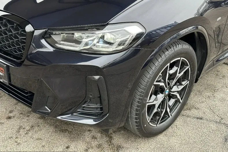 BMW X4 (Seria X) din 2024 cu 4.000 km - oferta BMW203930 - foto 5