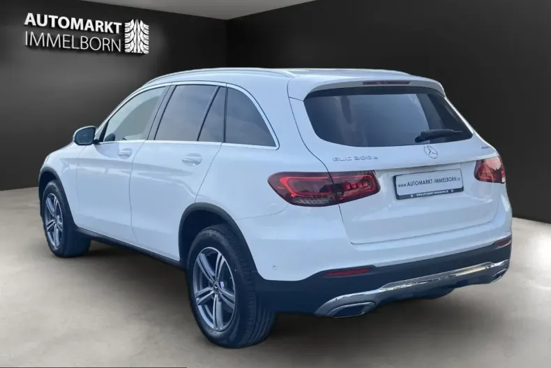 Mercedes-Benz GLC 300 (Clasa GLC) din 2022 cu 67.197 km - oferta MER203931 - foto 5