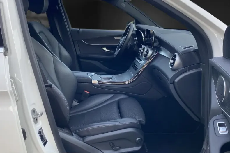 Mercedes-Benz GLC 300 (Clasa GLC) din 2022 cu 67.197 km - oferta MER203931 - foto 15