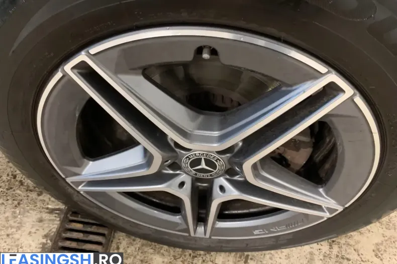 Mercedes-Benz GLC 300 (Clasa GLC) din 2021 cu 90.000 km - oferta MER203939 - foto 12