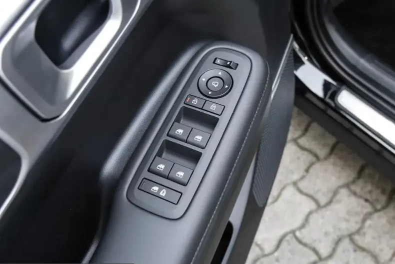 Hyundai Santa Fe din 2025 cu 9.900 km - oferta HYU203941 - foto 9