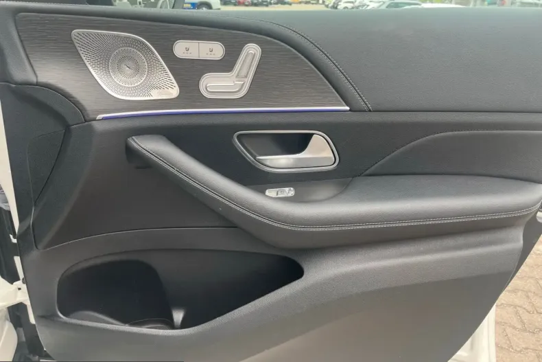 Mercedes-Benz GLE 350 (Clasa GLE) din 2024 cu 26.540 km - oferta MER203944 - foto 23