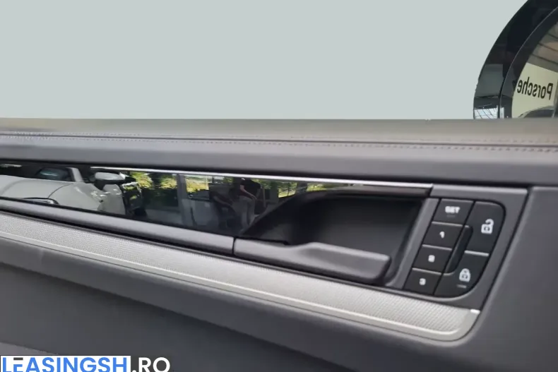 Porsche Cayenne din 2025 cu 27.900 km - oferta POR203946 - foto 17