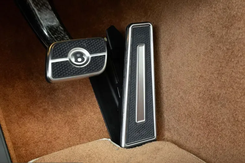 Bentley Continental GTC din 2026 cu 30 km - oferta BEN203948 - foto 24